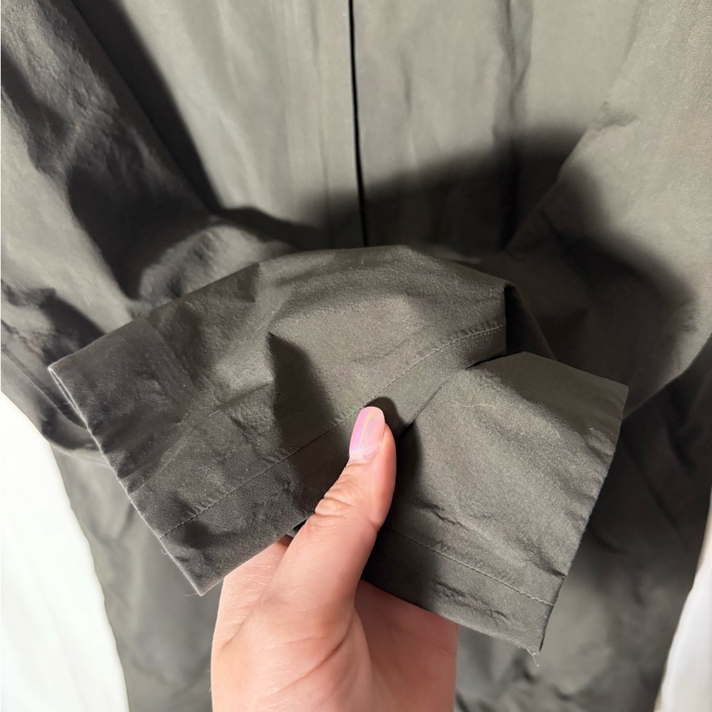 Lululemon Rain Haven Jacket *Insulated | size 4 - Picture 6 of 12